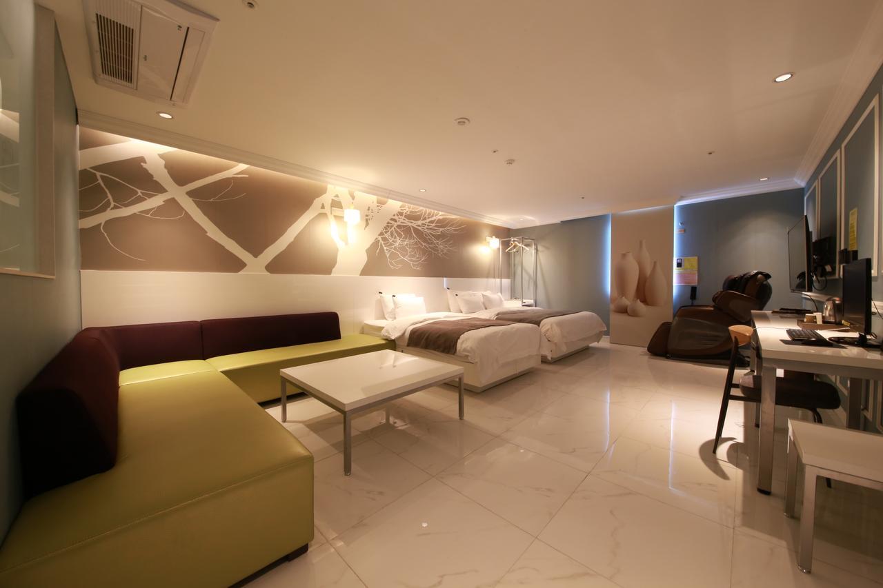 Gram Hotel Namyangju Zewnętrze zdjęcie