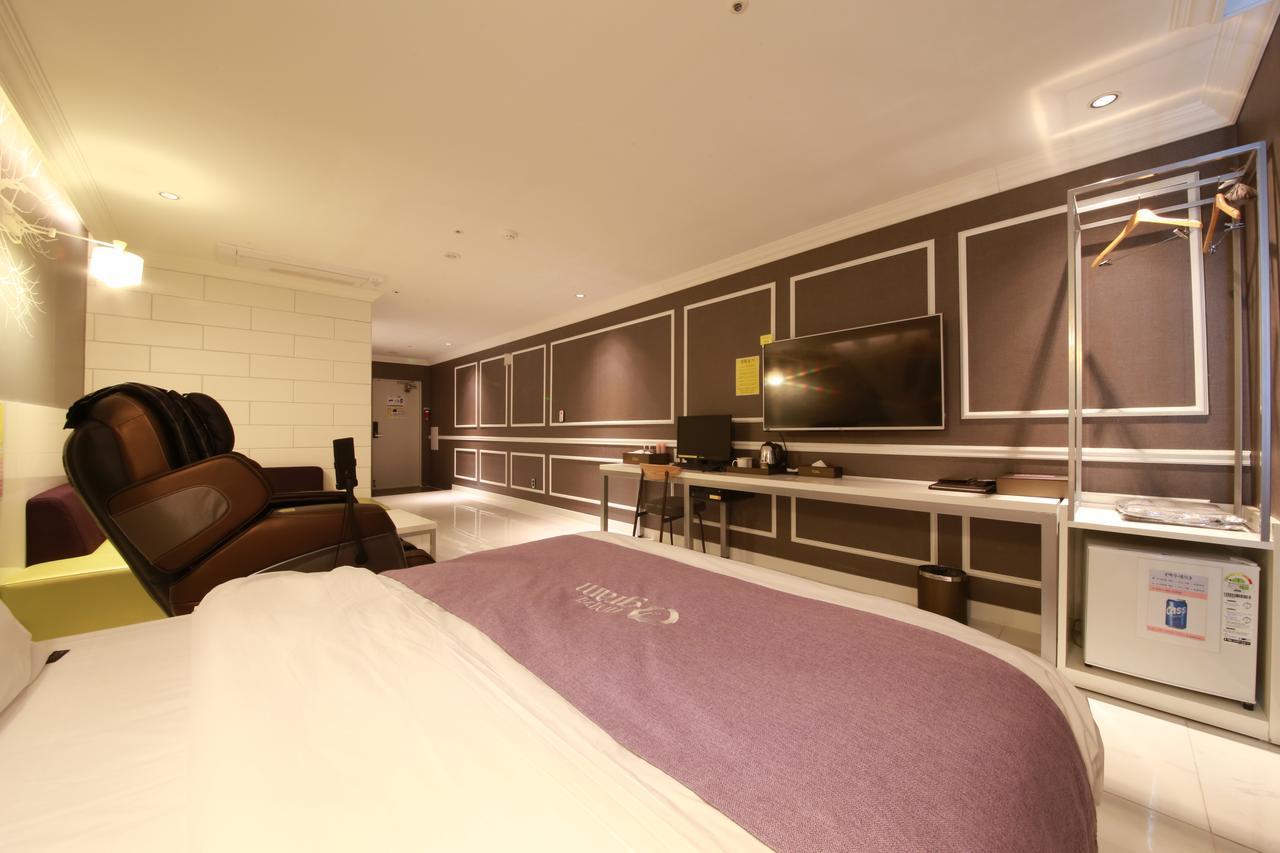 Gram Hotel Namyangju Zewnętrze zdjęcie