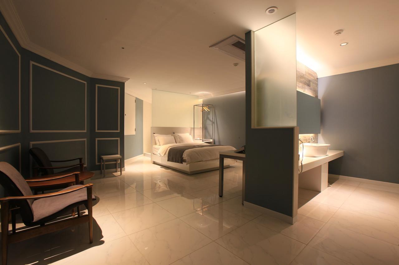 Gram Hotel Namyangju Zewnętrze zdjęcie